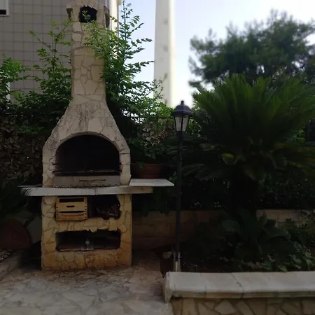 Pharos Villa Bari